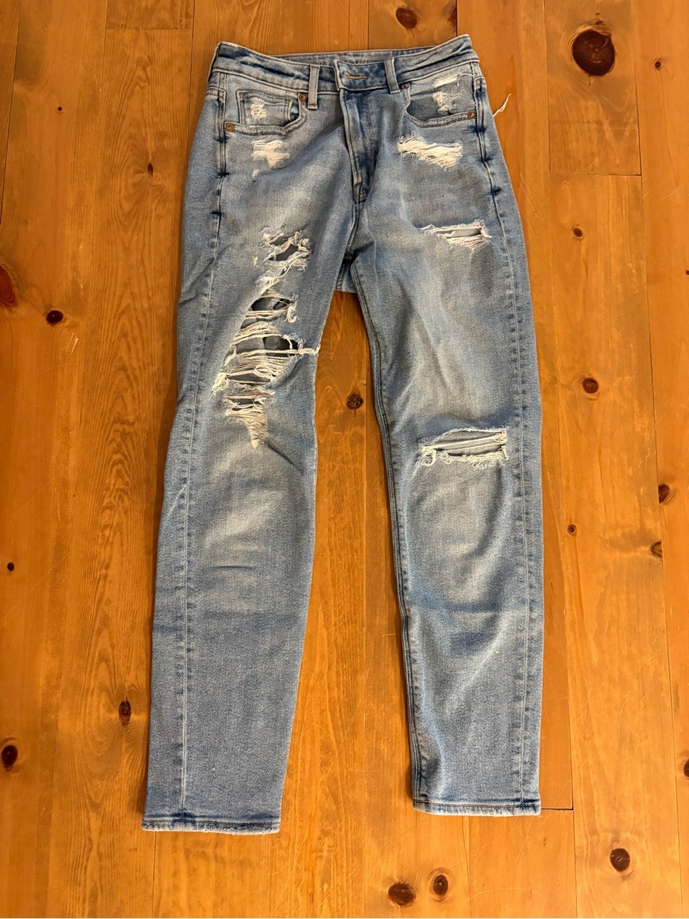 American eagle - size 2 regular - jeans